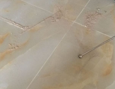 泉州市瓷砖空鼓维修公司分享粘合剂选择不当在瓷砖铺贴过程中可能导致以下问题